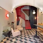 Palazzo Calo Aparthotel Bari