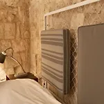 Palazzo Calo Aparthotel Bari