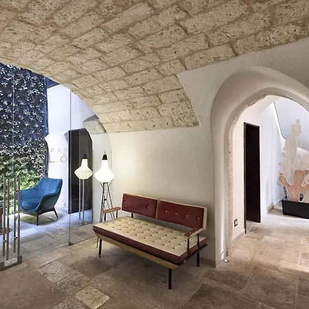 Palazzo Calo 3* Bari